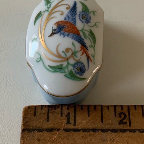 Limoges costel France trinket box - Picture 10 of 11